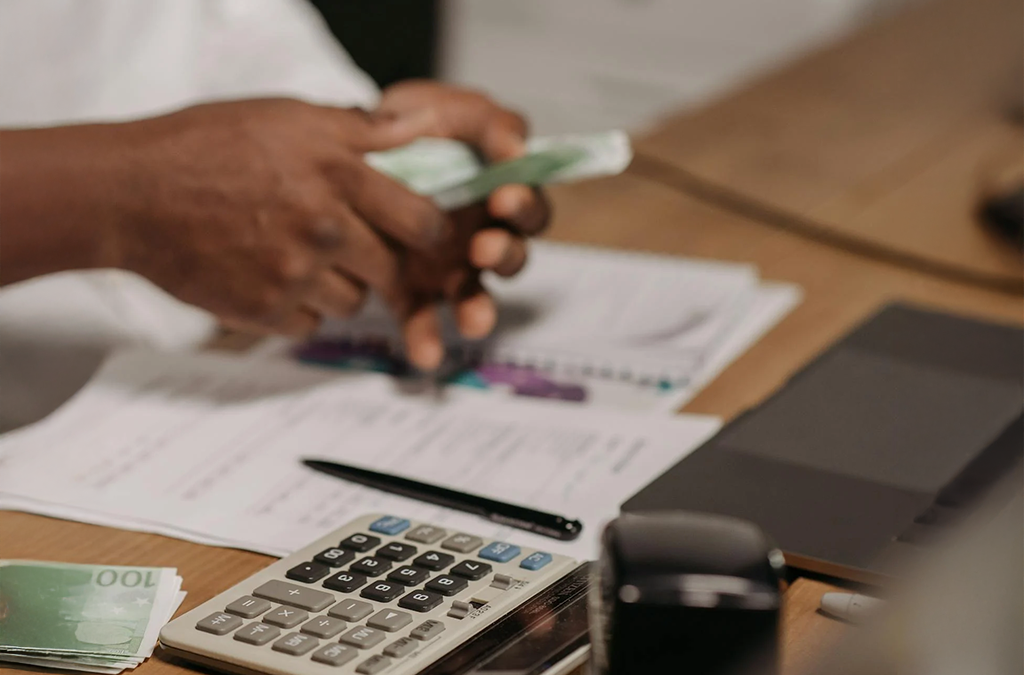 Servicios de Asesoría Fiscal y Contable con Gestoría Montero